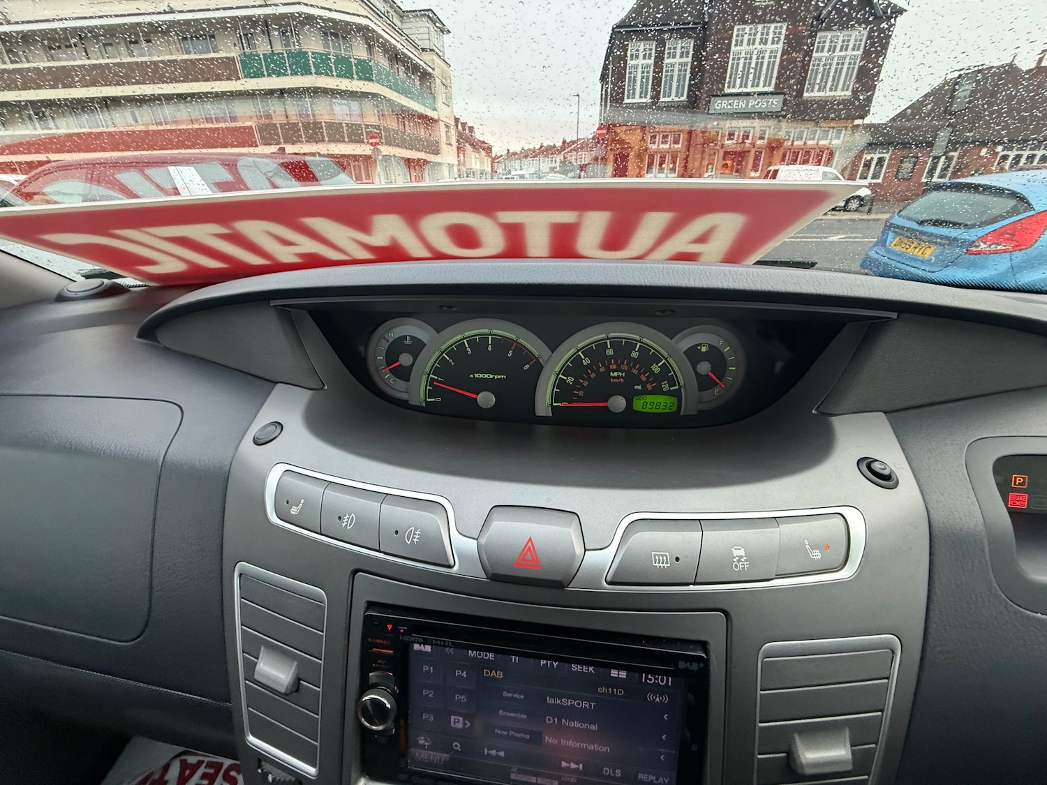 Used Ssangyong Turismo 2015 for sale - 76711953: Photo 24