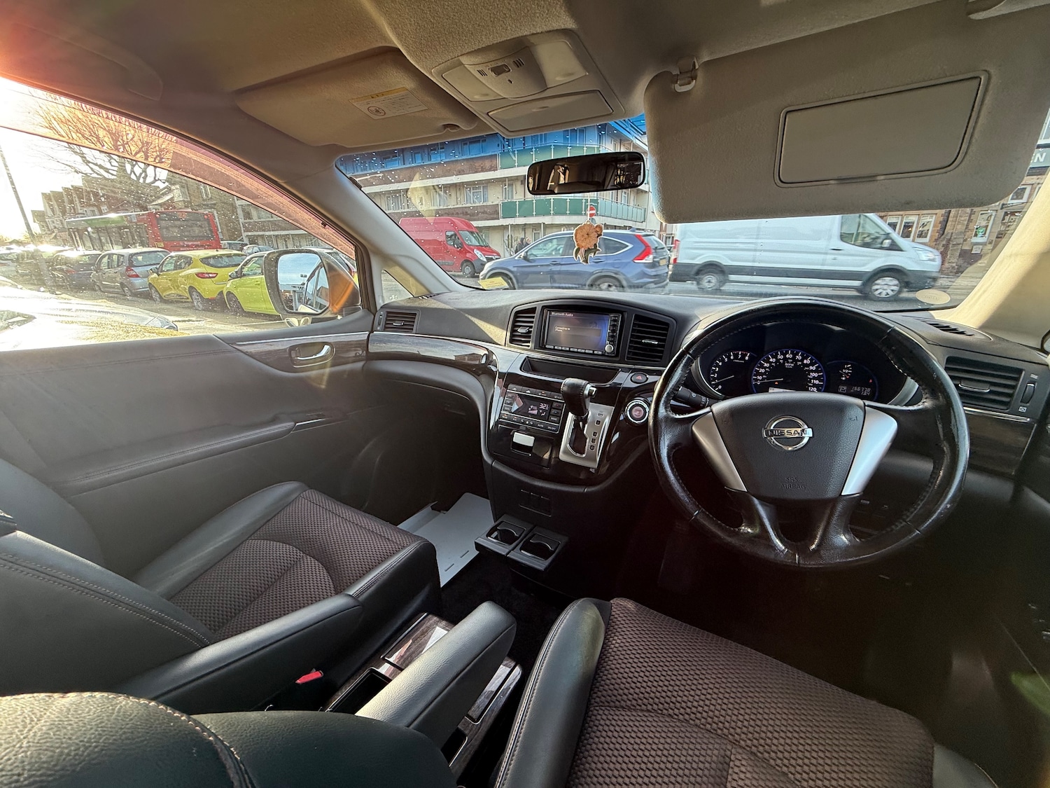 Used Nissan Elgrand 2020 for sale - 77180035: Photo 22