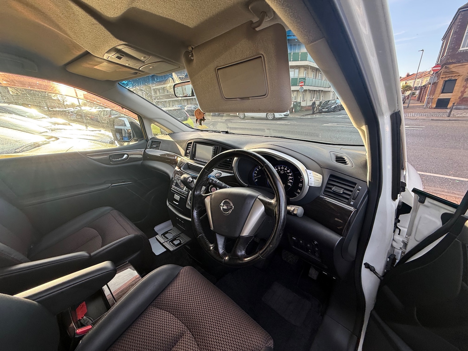 Used Nissan Elgrand 2020 for sale - 77180035: Photo 26