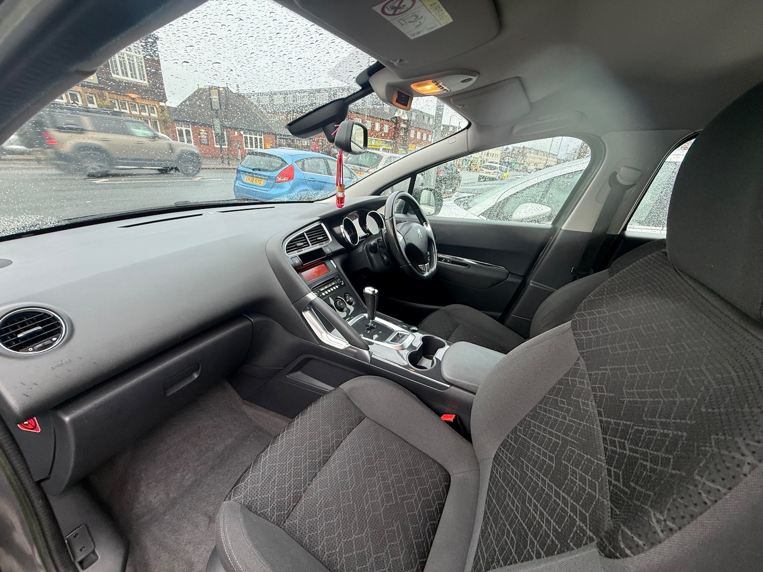 Used Peugeot 3008 2014 for sale - 76807786: Photo 10