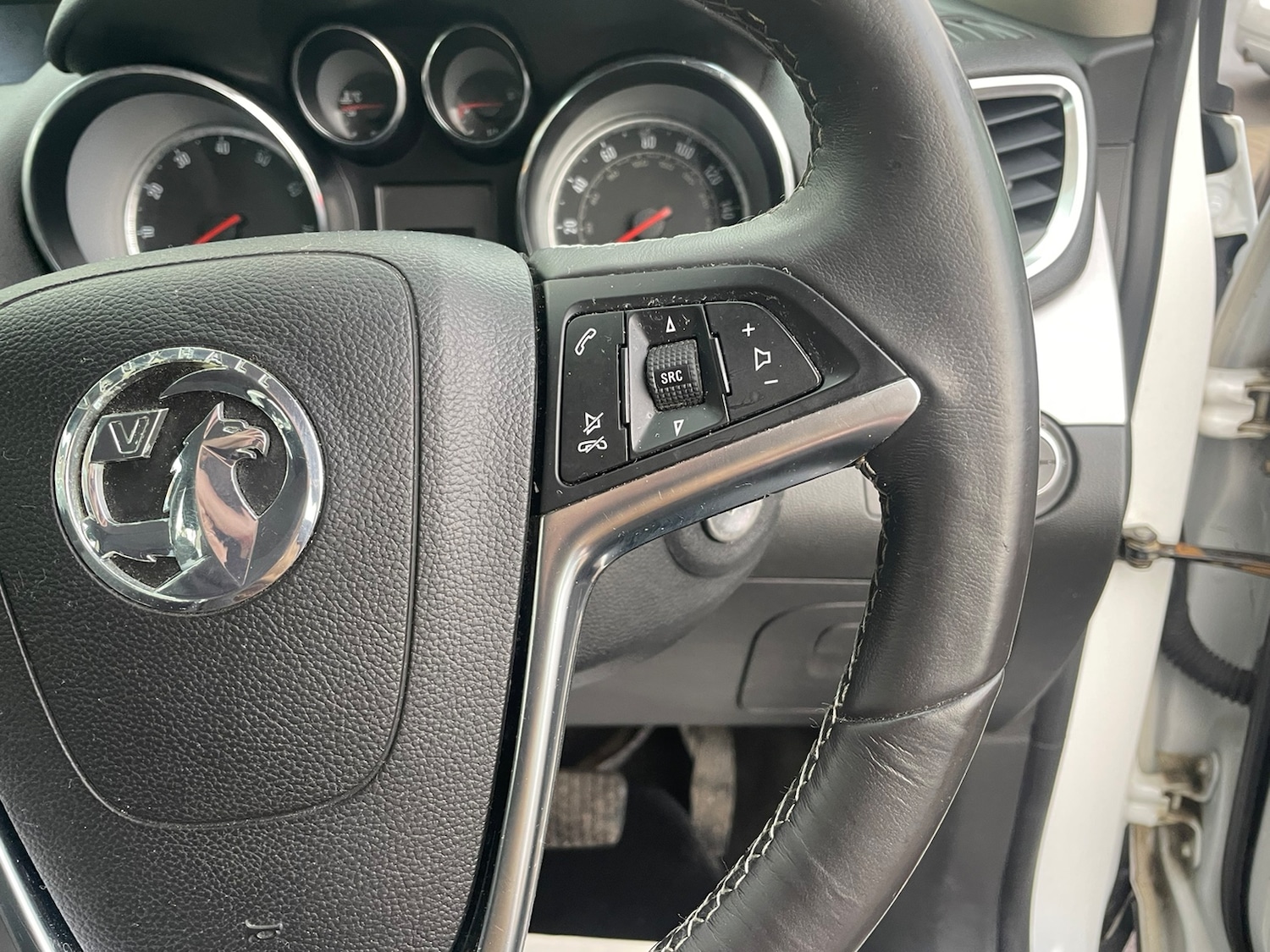 Used Vauxhall Mokka 2016 for sale - 77128717: Photo 9