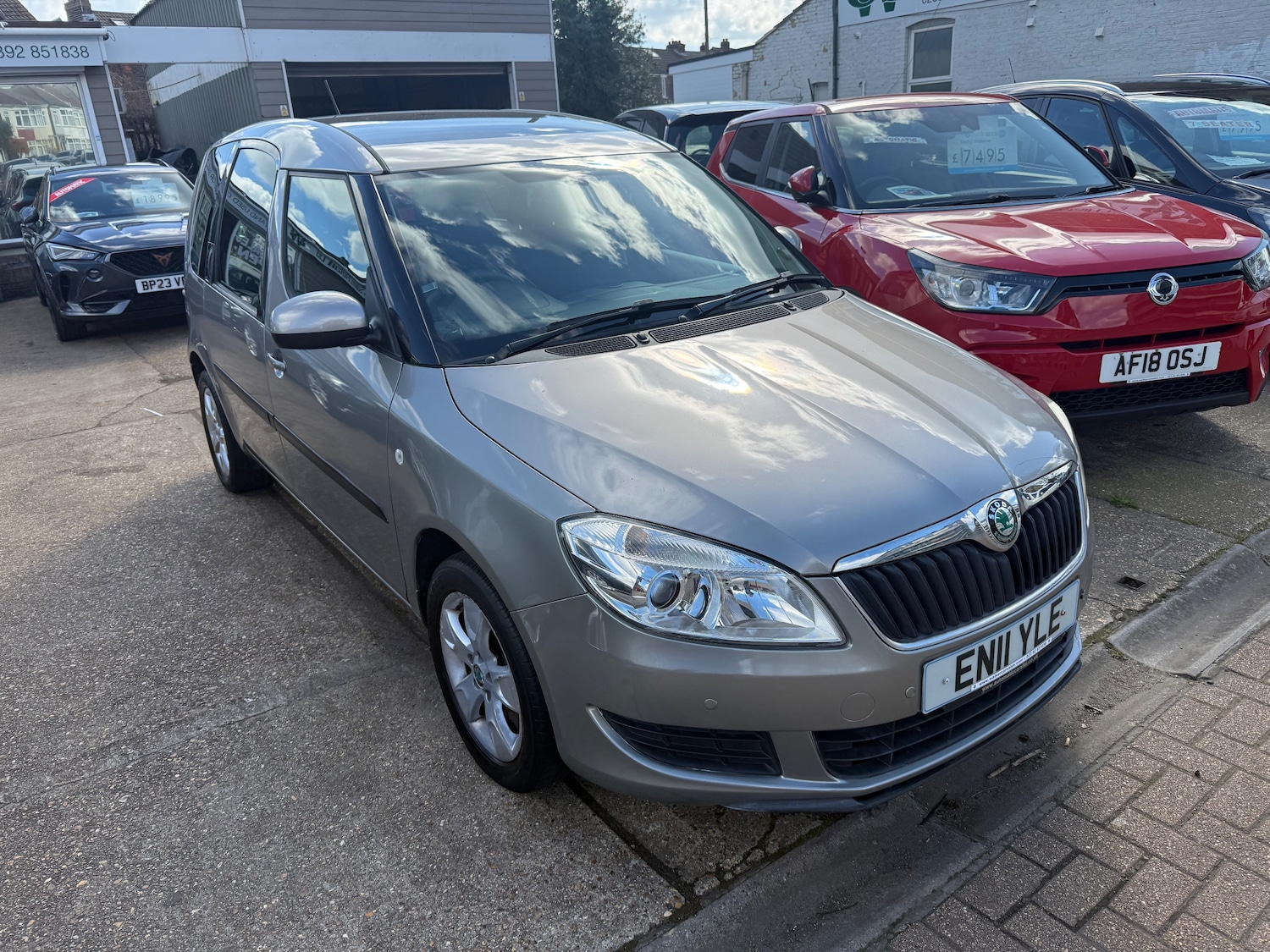 Used Skoda Roomster 2011 for sale - 77989795: Photo 1