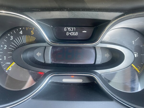 Used Renault Captur 2014 for sale - 74164958: Photo 9
