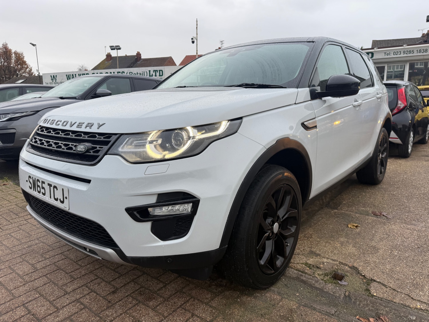 Used Land Rover Discovery Sport 2015 for sale - 76836565: Photo 1