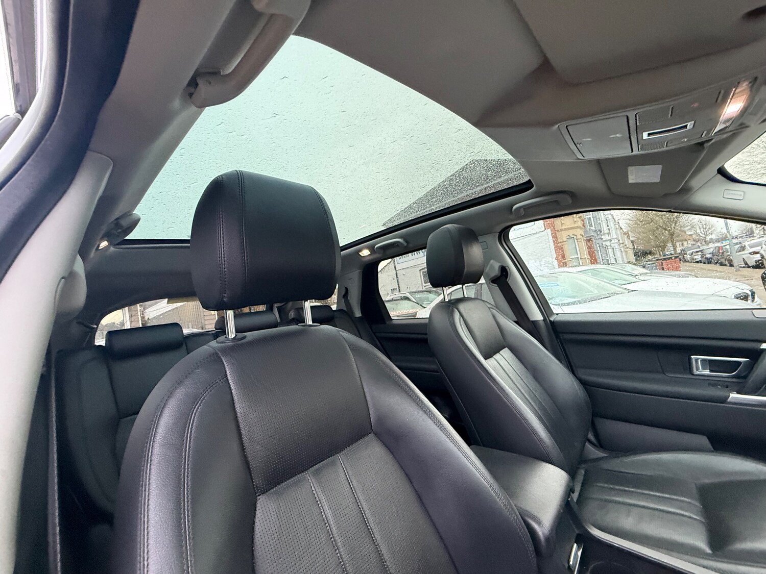 Used Land Rover Discovery Sport 2015 for sale - 76836565: Photo 26