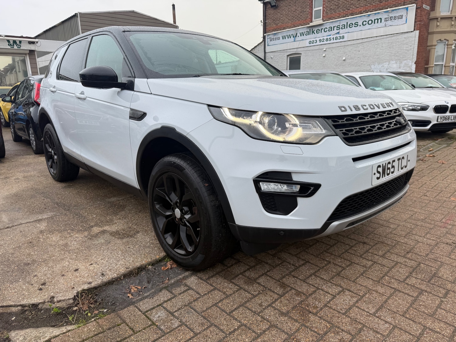 Used Land Rover Discovery Sport 2015 for sale - 76836565: Photo 3