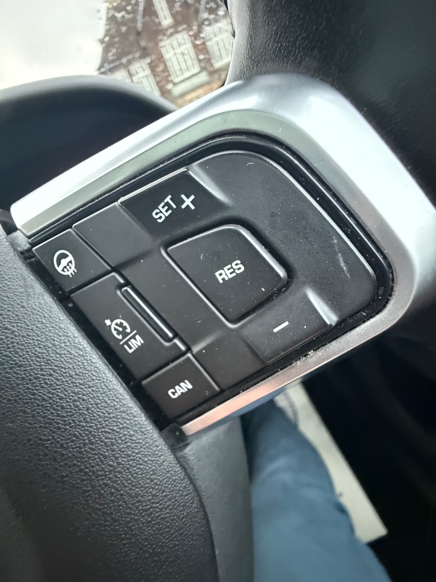 Used Land Rover Discovery Sport 2015 for sale - 76836565: Photo 31