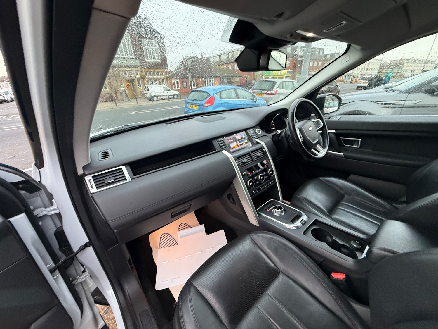 Used Land Rover Discovery Sport 2015 for sale - 76836565: Photo 8