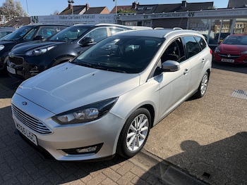 Used Ford Focus 2015 for sale - 77830578: Photo