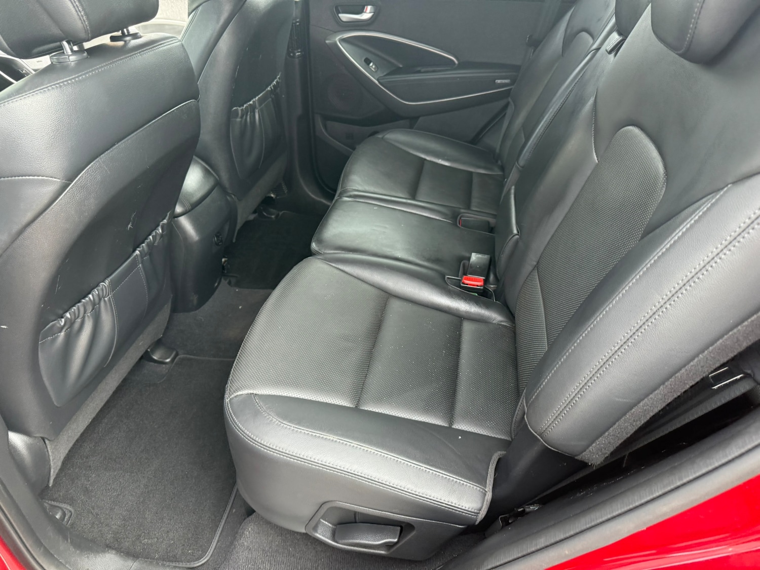 Used Hyundai Santa Fe 2015 for sale - 77966556: Photo 12