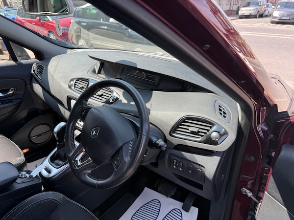 Used Renault Grand Scenic 2016 for sale - 75550035: Photo 21