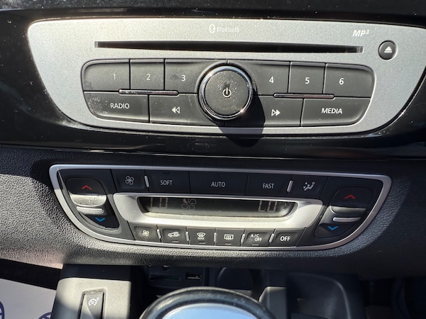Used Renault Grand Scenic 2016 for sale - 75550035: Photo 27