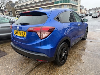 Used Honda HR-V 2018 for sale - 77262839: Photo