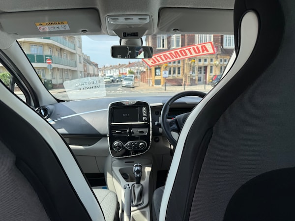 Used Renault Zoe for sale - 74182522: Photo 13