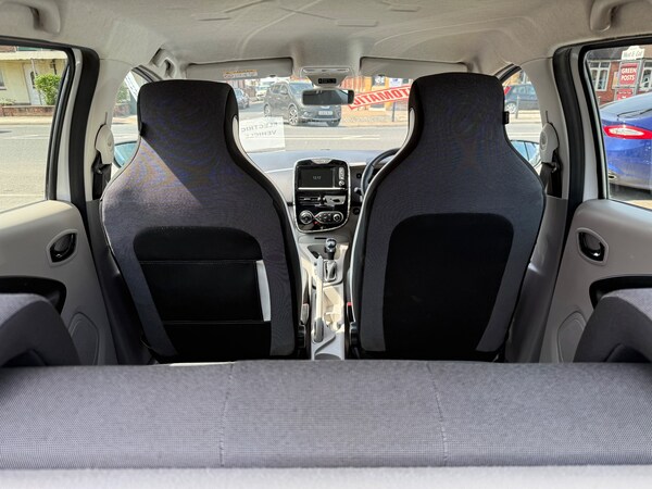Used Renault Zoe for sale - 74182522: Photo 16