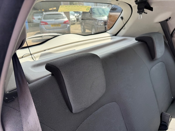 Used Renault Zoe for sale - 74182522: Photo 19