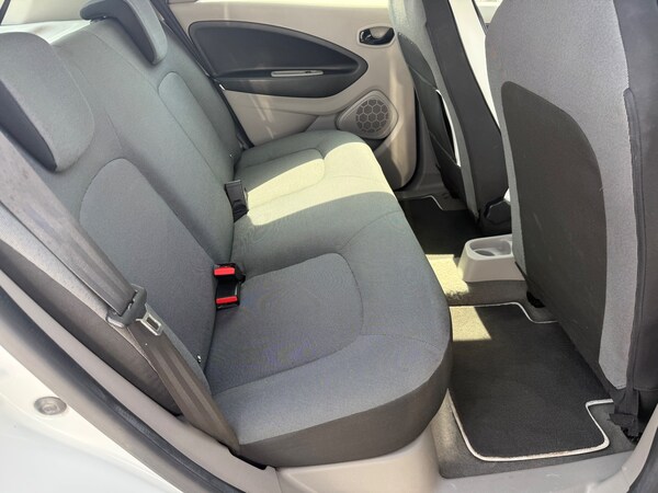 Used Renault Zoe for sale - 74182522: Photo 20