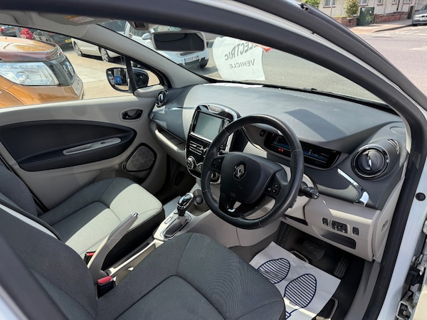 Used Renault Zoe for sale - 74182522: Photo 22
