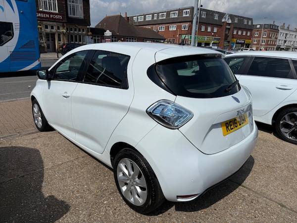 Used Renault Zoe for sale - 74182522: Photo 8