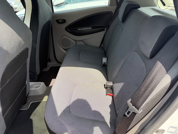 Used Renault Zoe for sale - 74182522: Photo 9