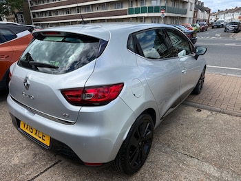 Used Renault Clio 2015 for sale - 78594046: Photo