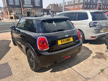 Used MINI Hatch 2023 for sale - 79551497: Photo
