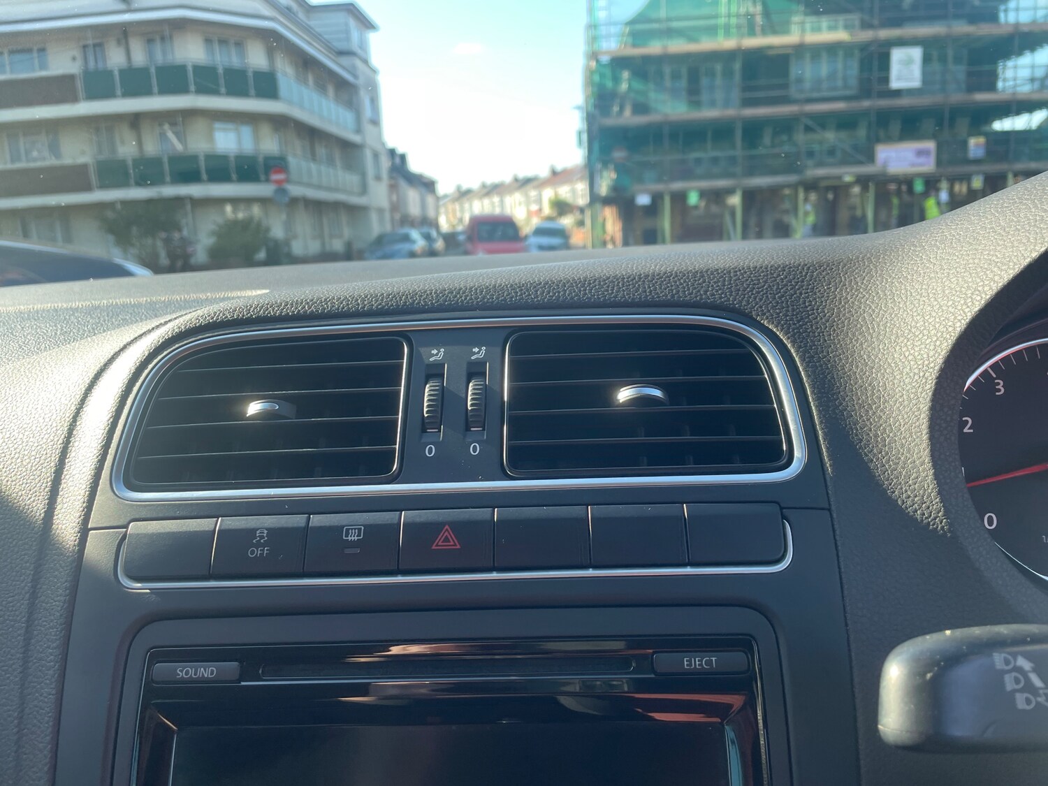 Used Volkswagen Polo 2012 for sale - 75724230: Photo 13