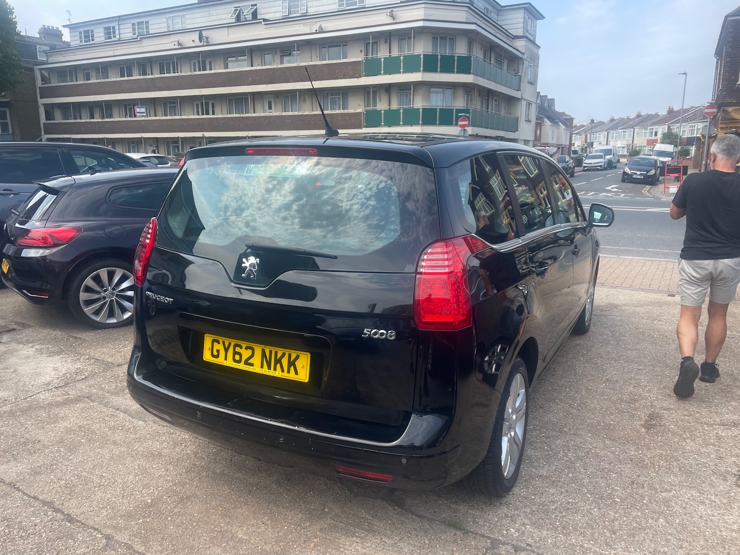 Vehicle 4