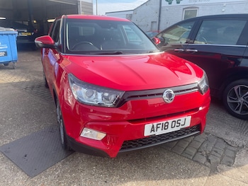 Used Ssangyong Tivoli 2018 for sale - 77820027: Photo