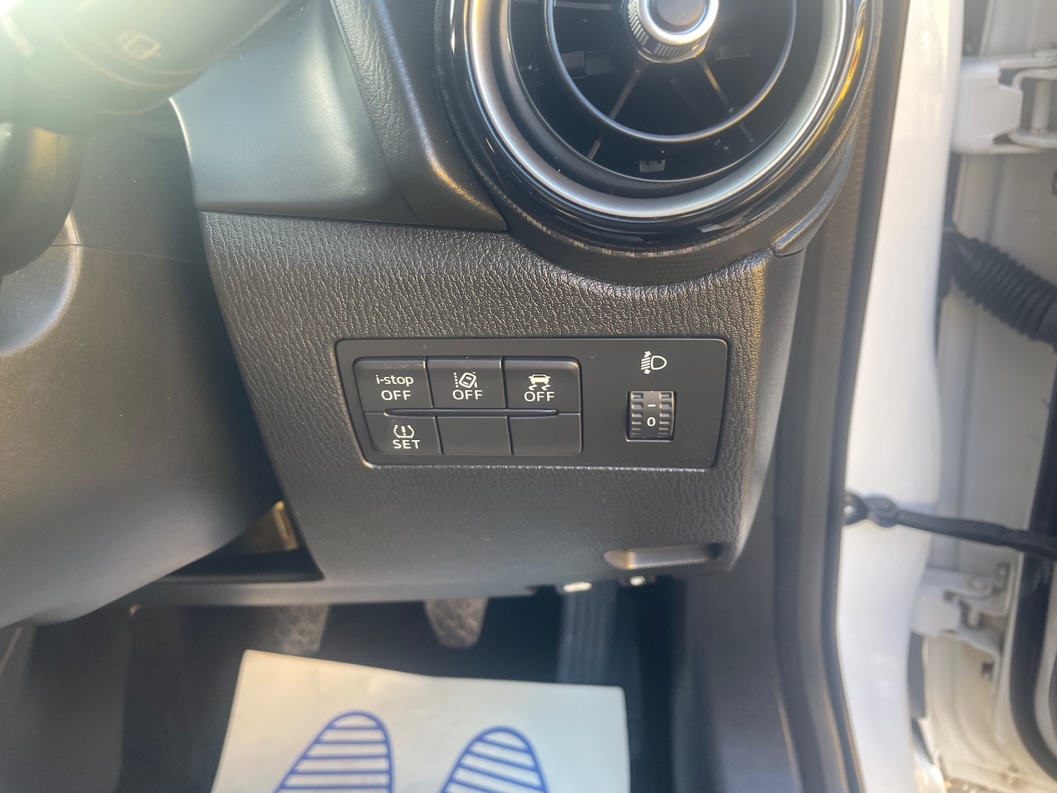 Used Mazda Mazda2 2018 for sale - 75705625: Photo 10