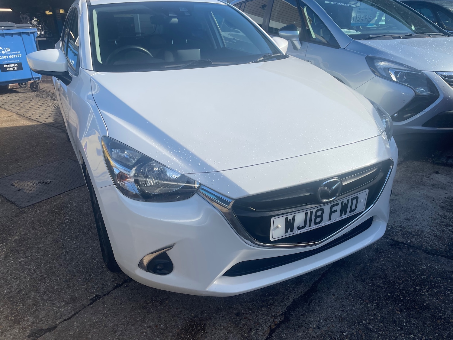 Used Mazda Mazda2 2018 for sale - 75705625: Photo 2