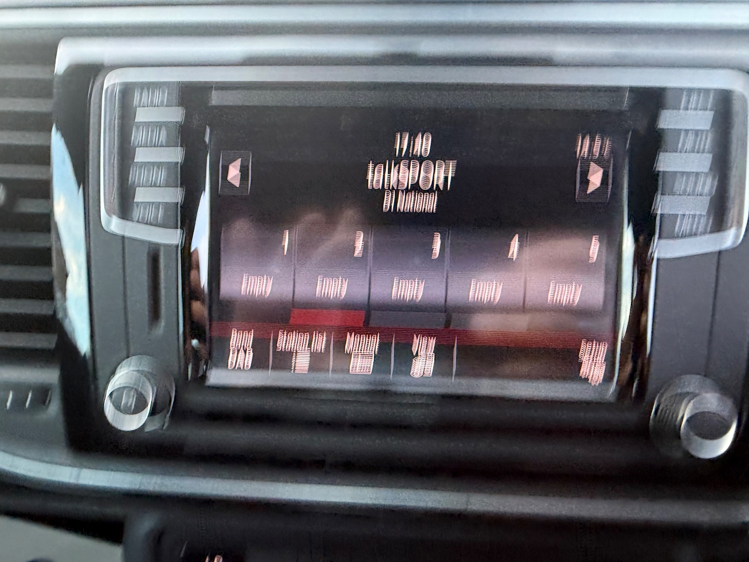 Used Volkswagen Beetle 2015 for sale - 77989794: Photo 18