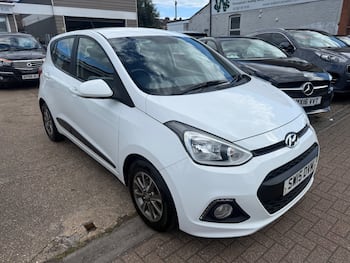 Used Hyundai i10 2015 for sale - 79620091: Photo