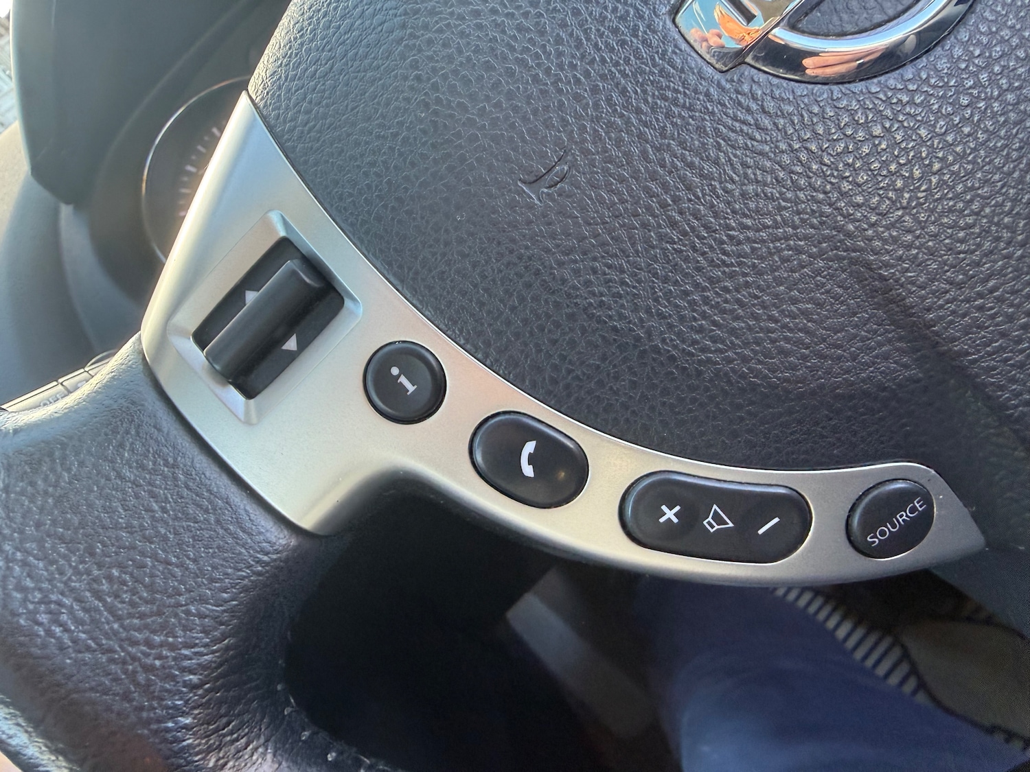 Used Nissan Qashqai+2 2012 for sale - 76611782: Photo 31