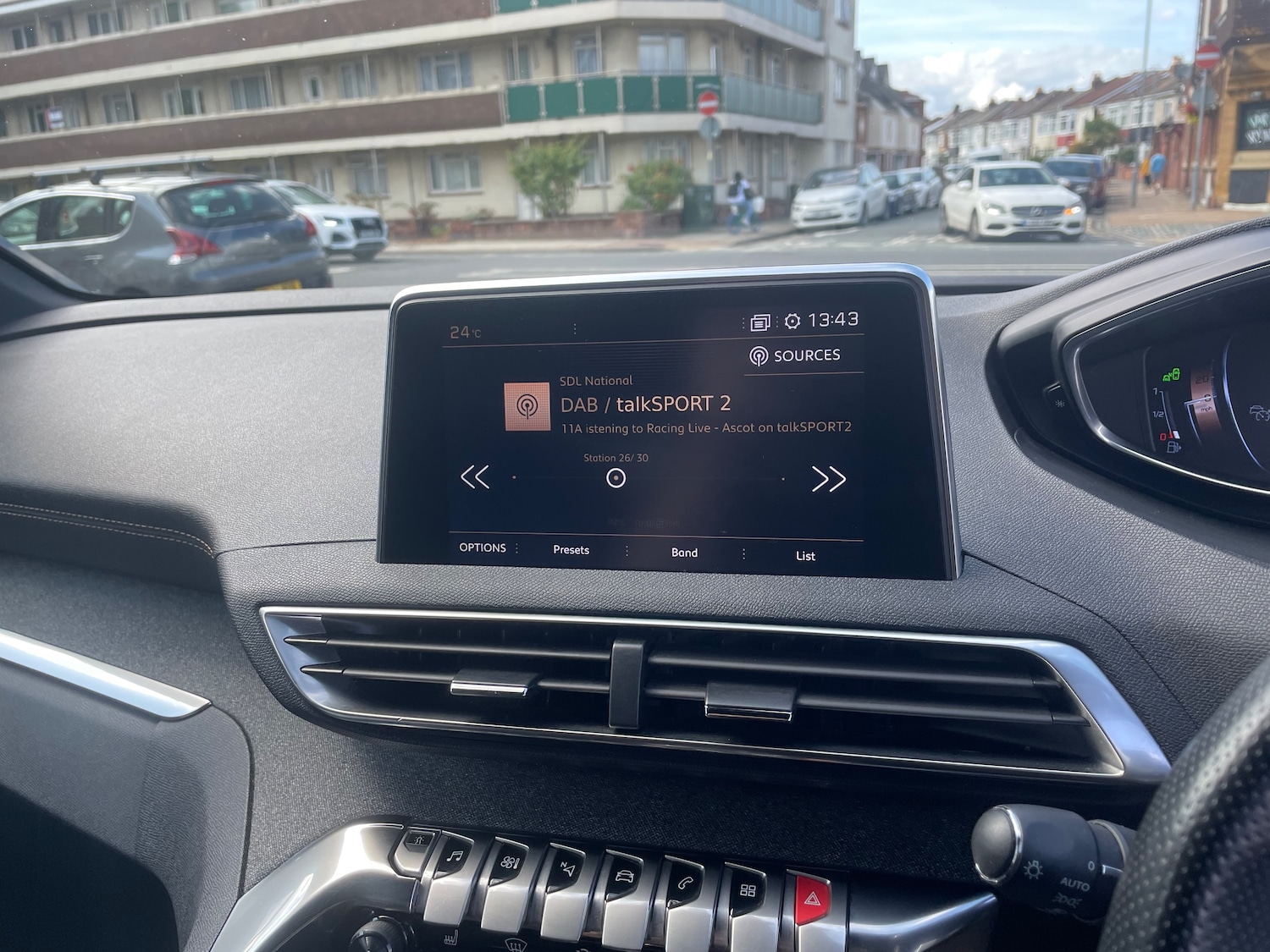 Used Peugeot 3008 2019 for sale - 75766611: Photo 23