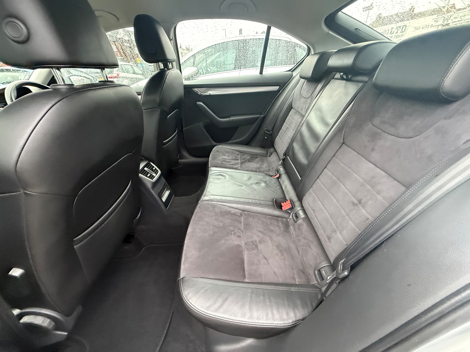 Used Skoda Octavia 2016 for sale - 76157760: Photo 10