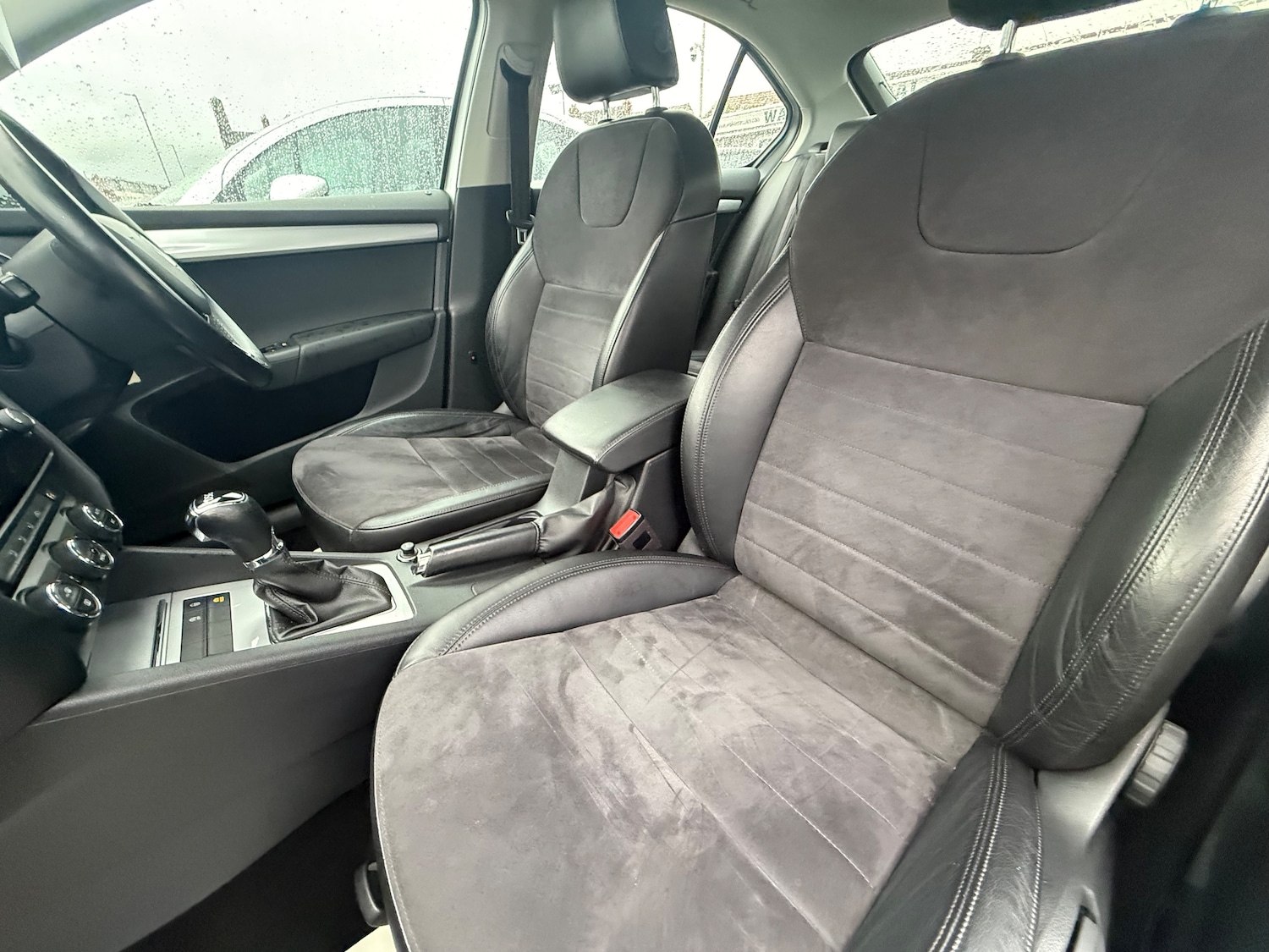 Used Skoda Octavia 2016 for sale - 76157760: Photo 9