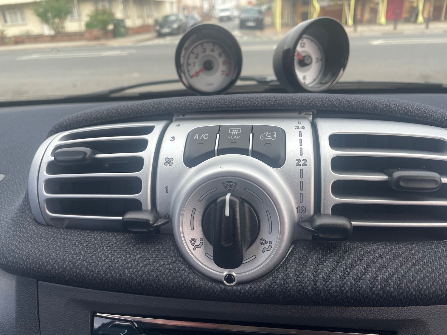Used smart fortwo 2013 for sale - 76046977: Photo 17