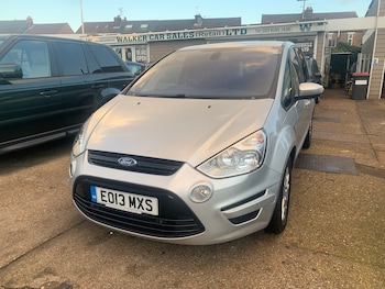 2013 (13) - 1.6 TDCi Zetec 5dr Start Stop