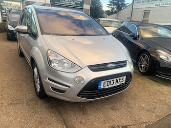Used Ford S-Max 2013 for sale - 76143635: Photo 3