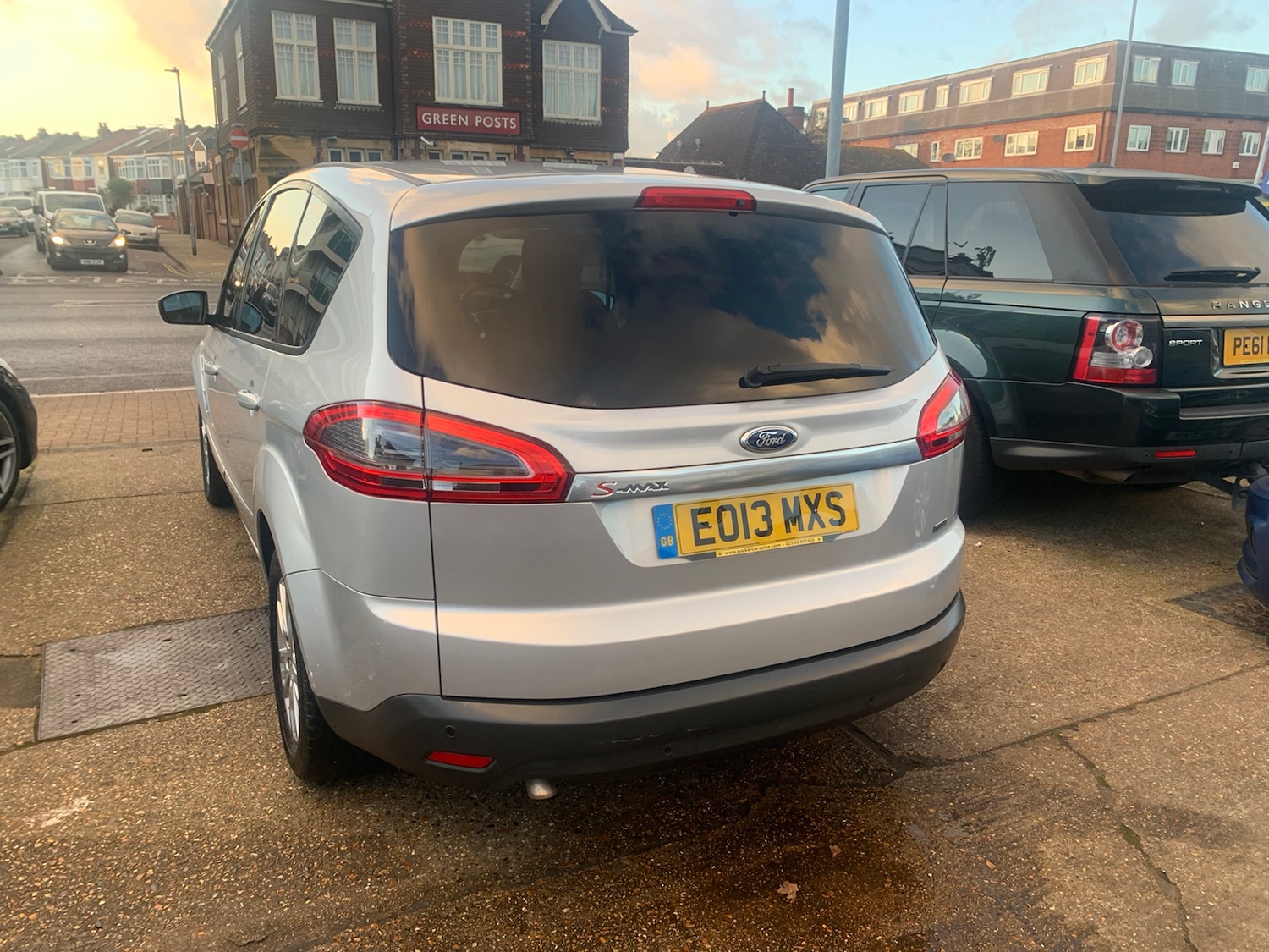 Used Ford S-Max 2013 for sale - 76143635: Photo 6