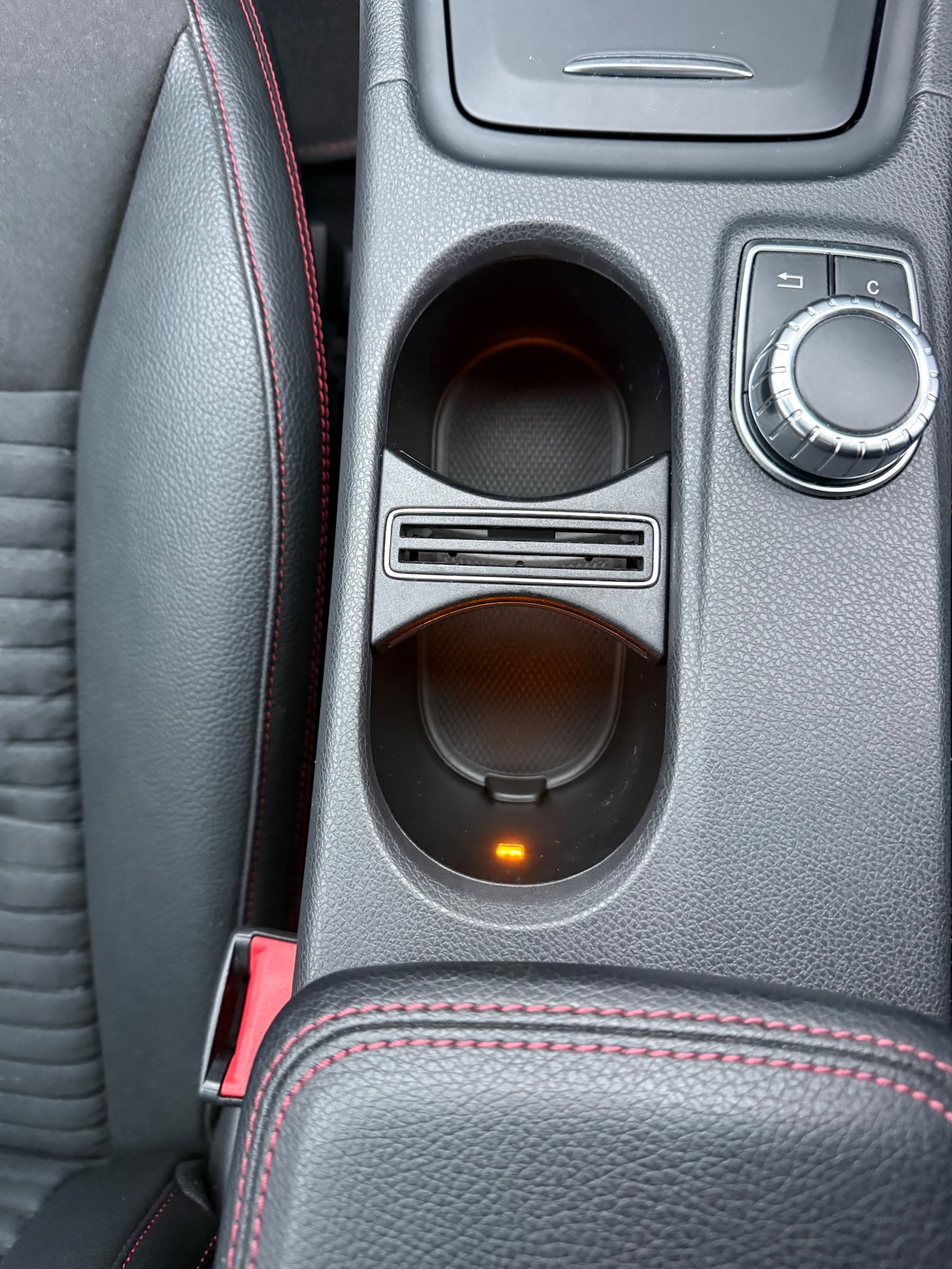 Used Mercedes-Benz A-Class 2013 for sale - 76412648: Photo 23