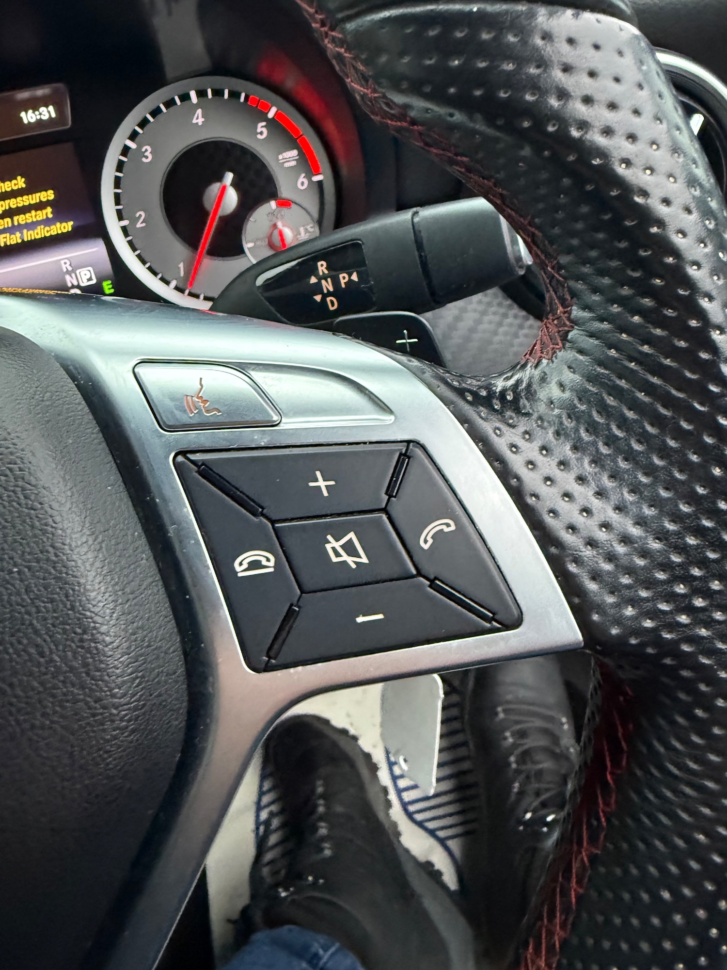 Used Mercedes-Benz A-Class 2013 for sale - 76412648: Photo 26