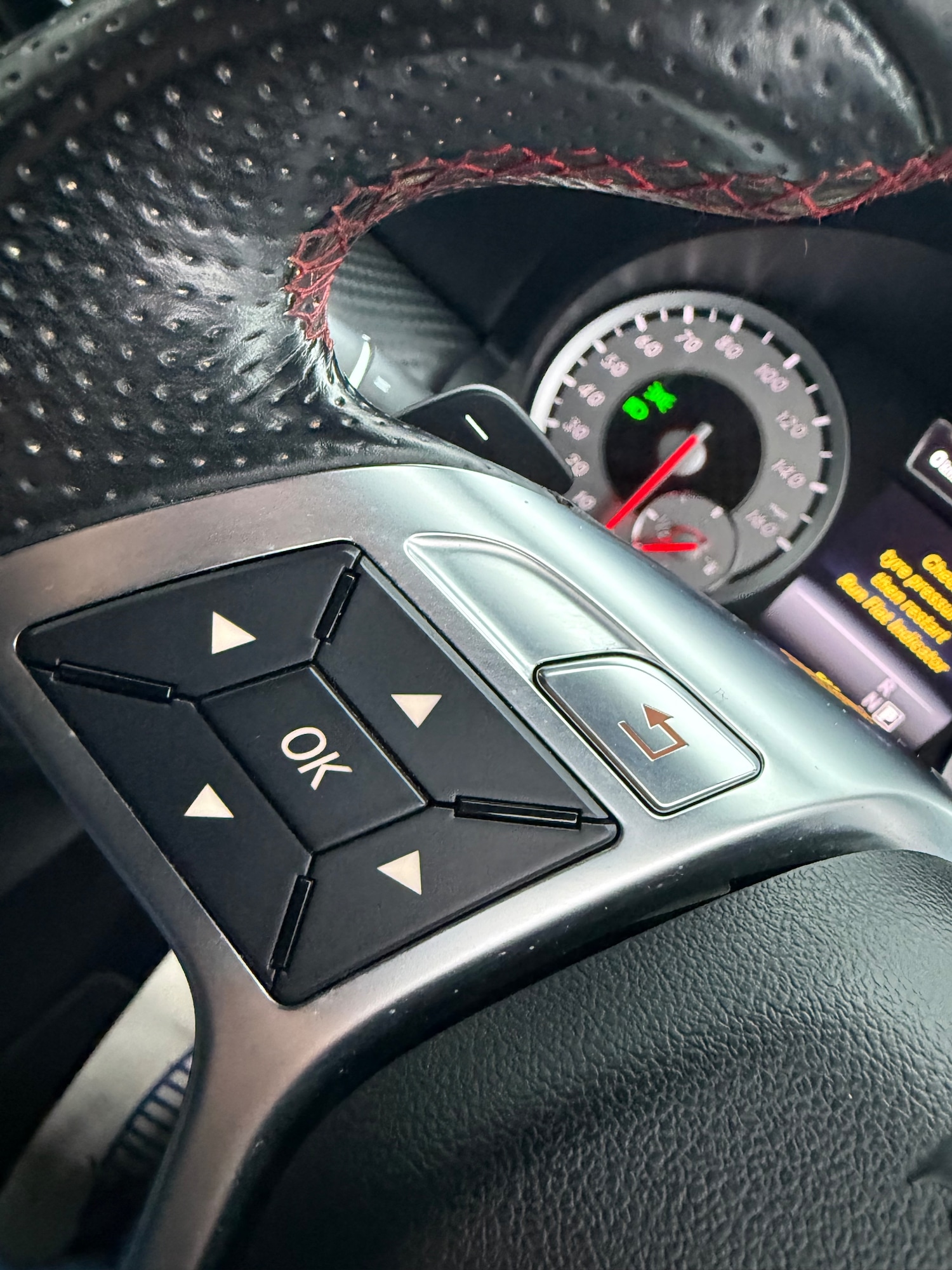 Used Mercedes-Benz A-Class 2013 for sale - 76412648: Photo 27