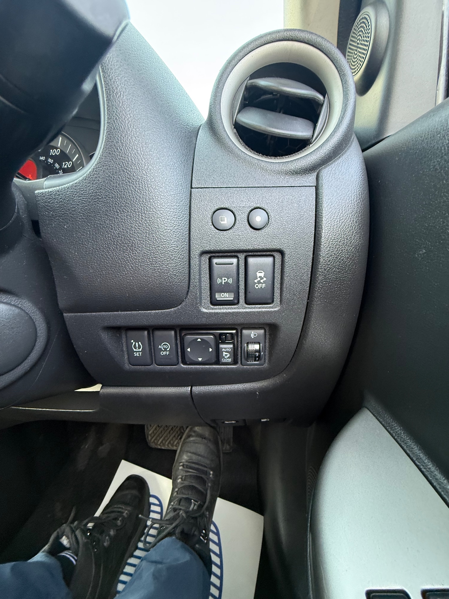 Used Nissan Micra 2015 for sale - 77567851: Photo 27