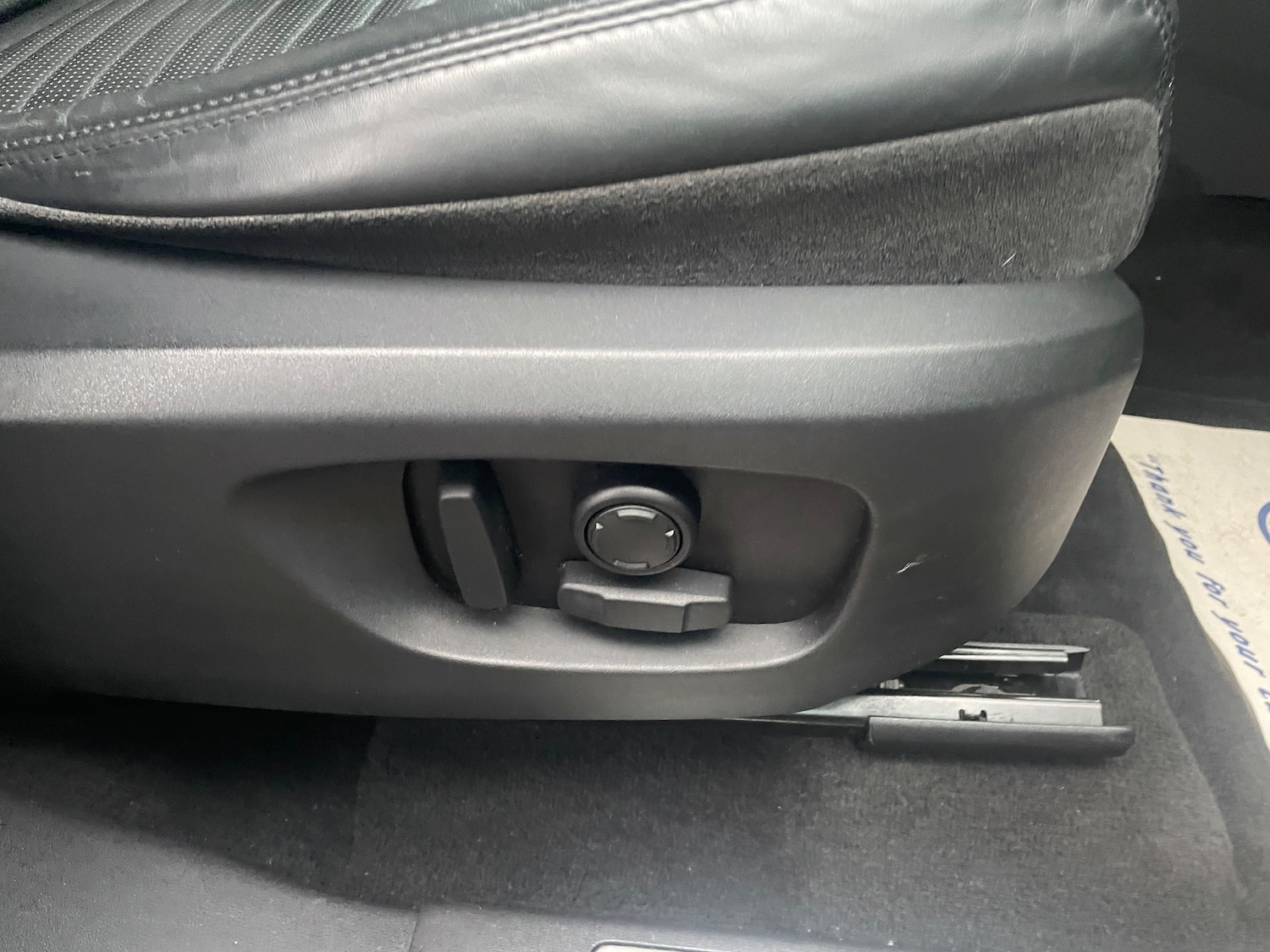 Used Land Rover Discovery Sport 2015 for sale - 76792459: Photo 14