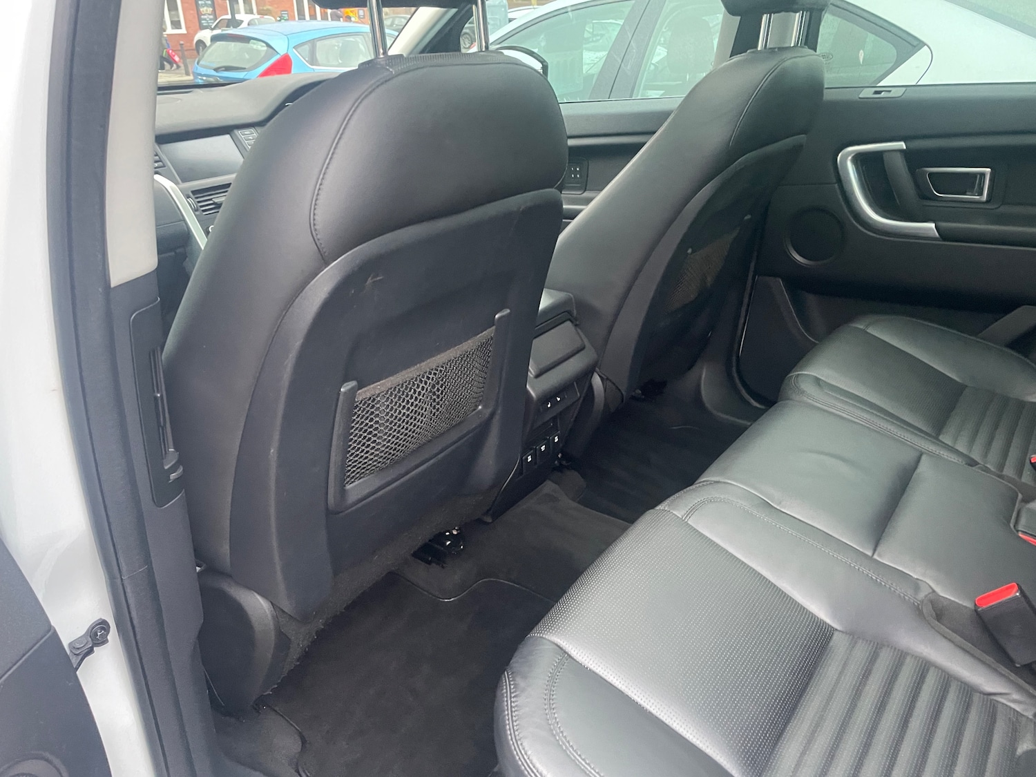 Used Land Rover Discovery Sport 2015 for sale - 76792459: Photo 34