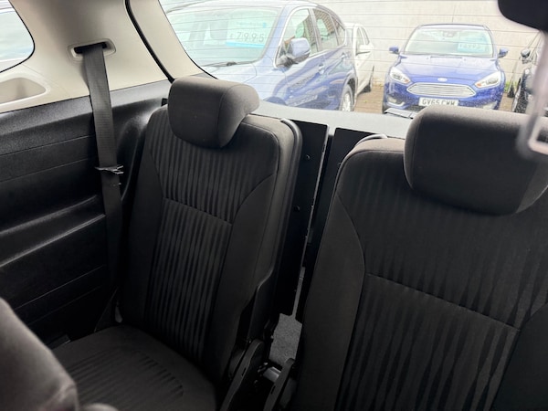 Used Vauxhall Zafira 2015 for sale - 75356159: Photo 16