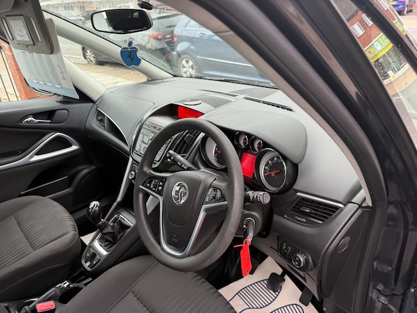 Used Vauxhall Zafira 2015 for sale - 75356159: Photo 20