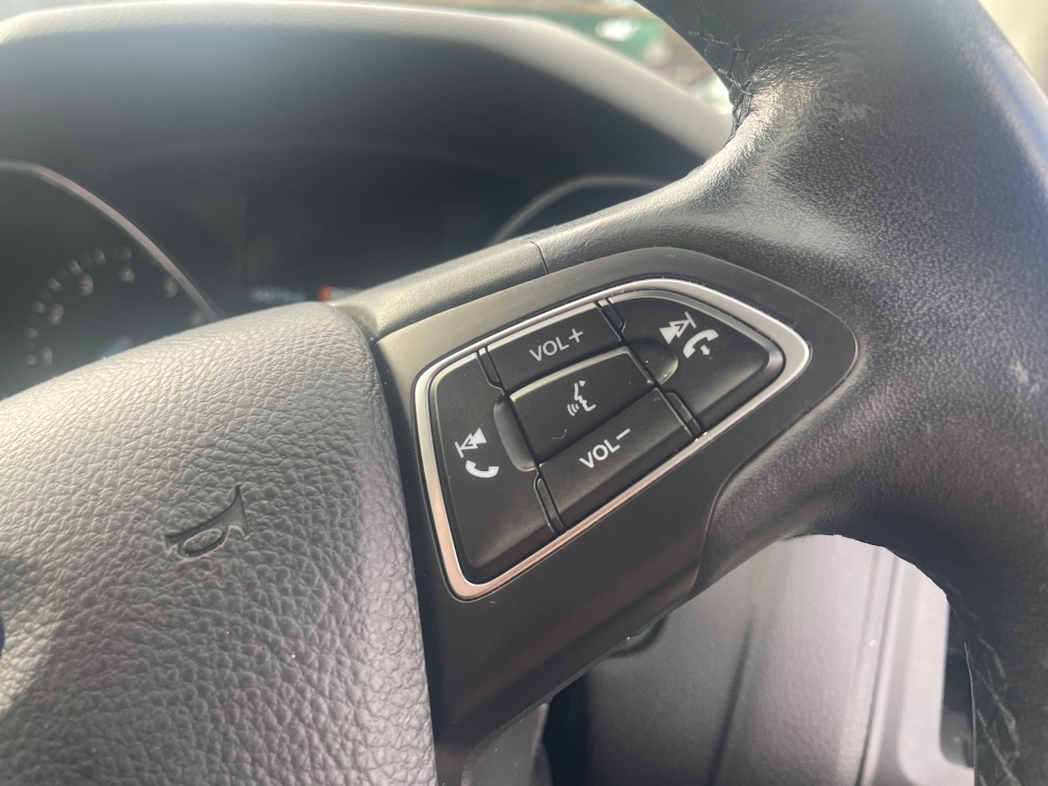 Used Ford Focus 2015 for sale - 76128019: Photo 10